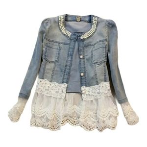 Jean jacket with lace Embellishments